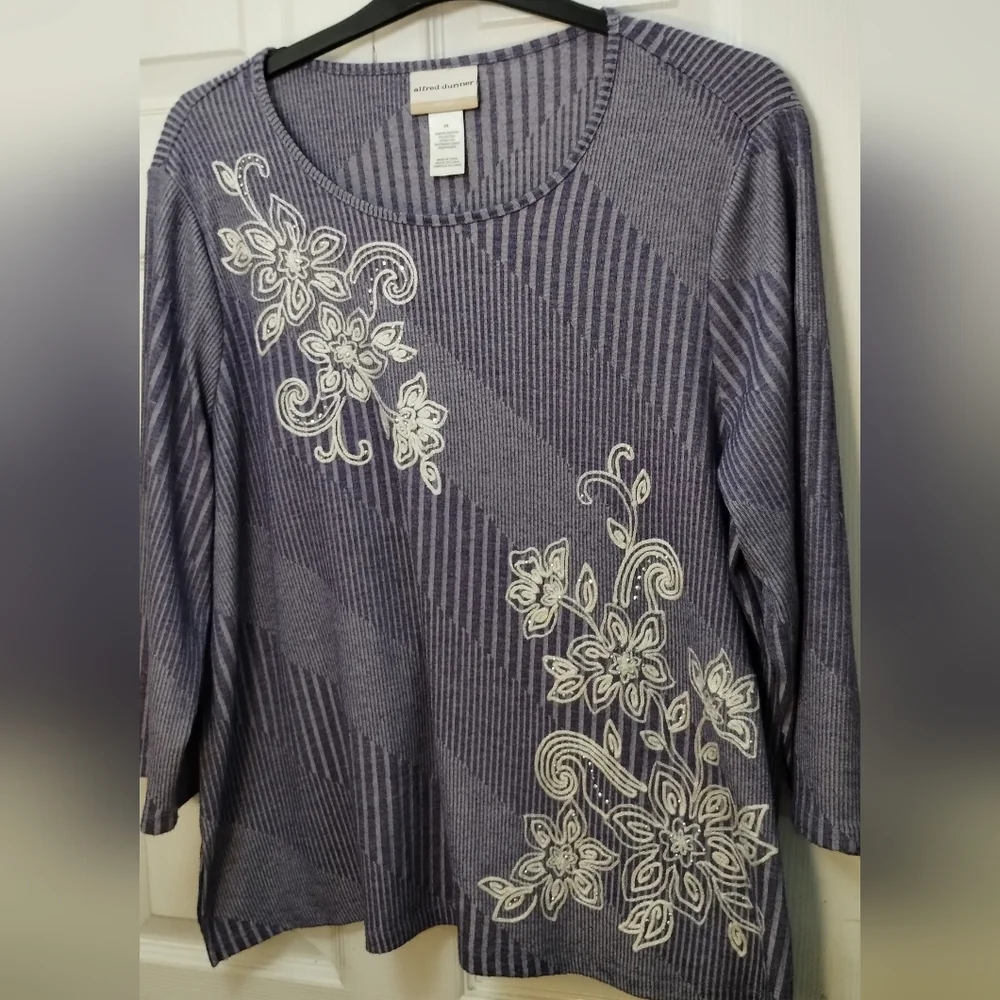 Plus Size Alfred Dunner Embroidered Studded Top - Picture 3 of 9